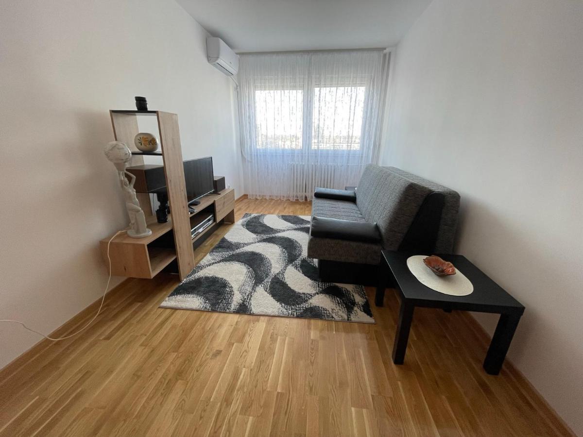 New Belgrade Apartment Eksteriør billede